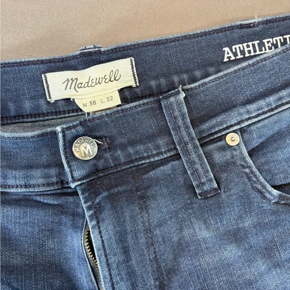 Madewell Men’s Athletic Slim Jeans Size 38x32 Excellent Preowned Condition - Picture 4 of 6